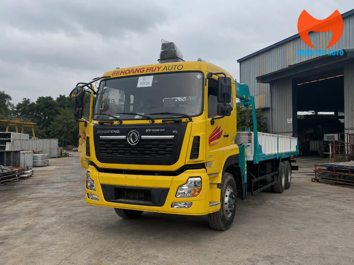 Cẩu Hyundai HLC-8016 lắp trên xe Dongfeng KL270