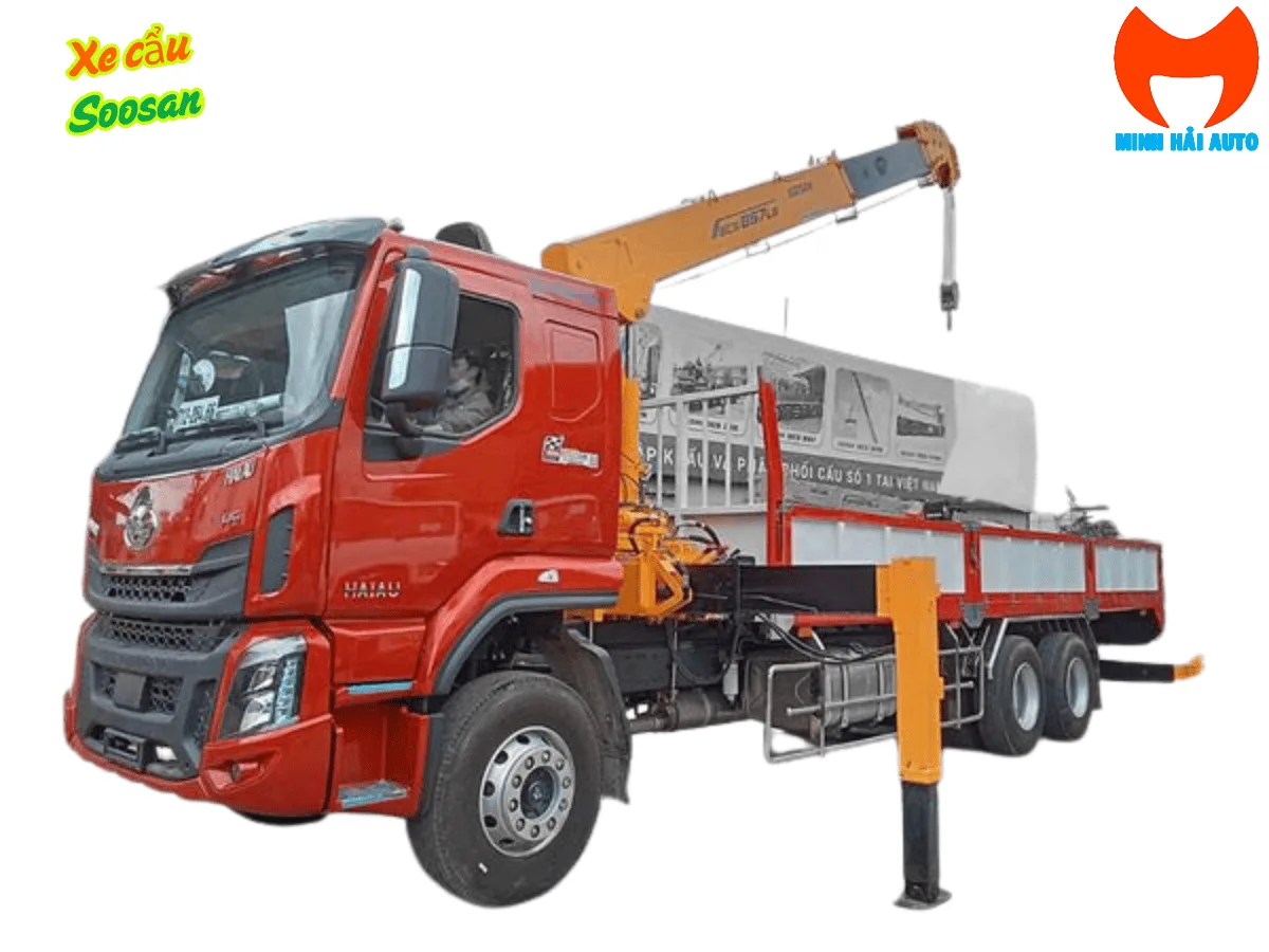 Xe tải Chenglong H5 màu bạc gắn cẩu Soosan SCS867LS