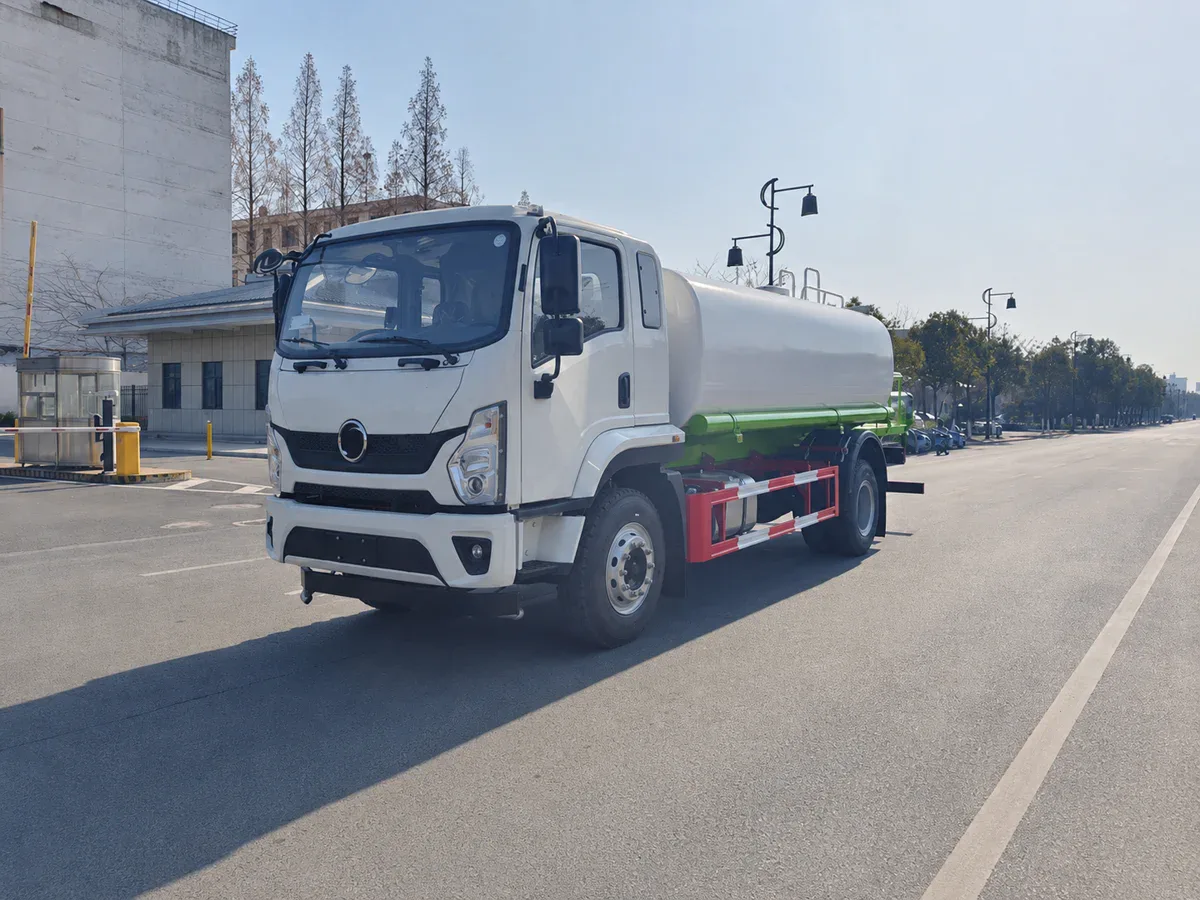 Xe phun nước rửa đường 12 khối Shaanxi góc 3/4